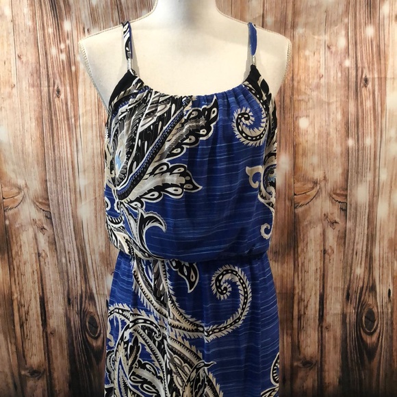 White House Black Market Patterned Maxi Dress - Picture 2 of 5